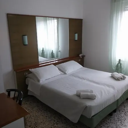 Otello 3* Punta Marina