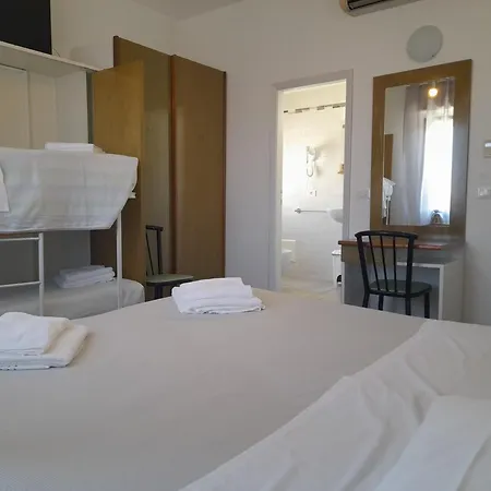 Otello Hotel Punta Marina