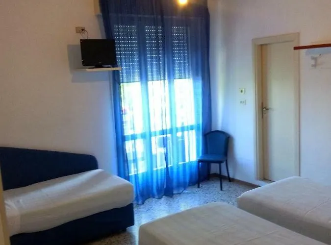 Otello Hotel Punta Marina