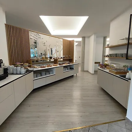 Otello Hotel Punta Marina