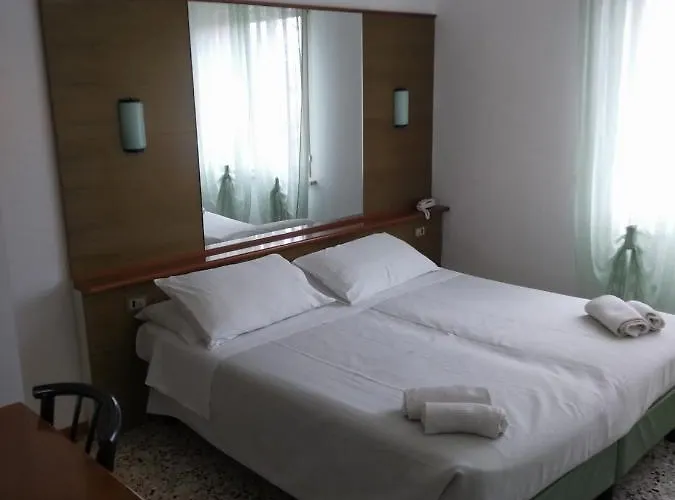 Otello 3* Punta Marina